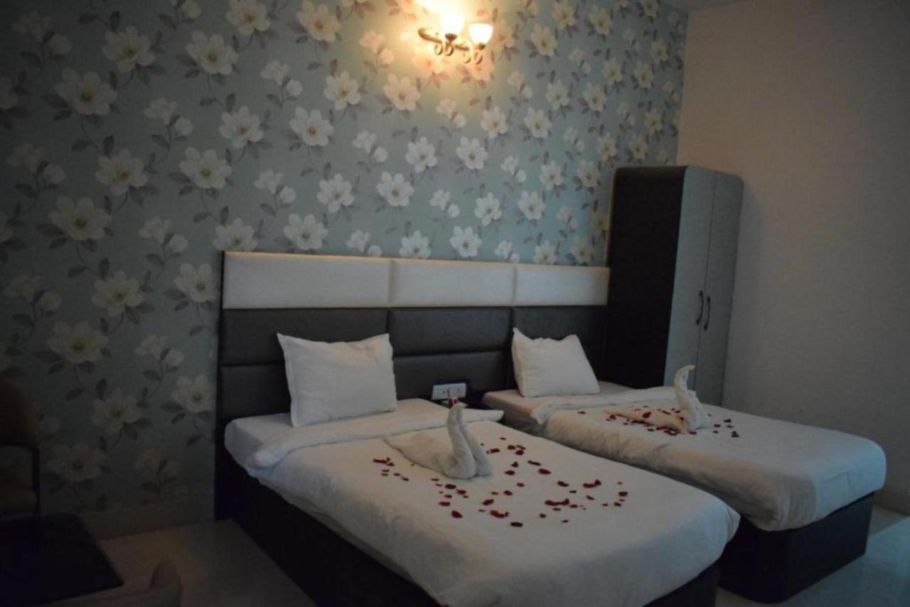 Hotel The Hills, Ambikāpur מראה חיצוני תמונה