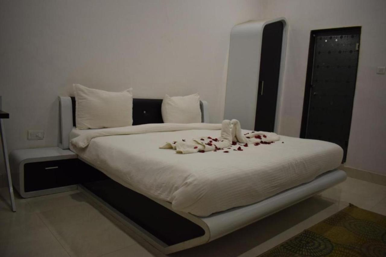 Hotel The Hills, Ambikāpur מראה חיצוני תמונה